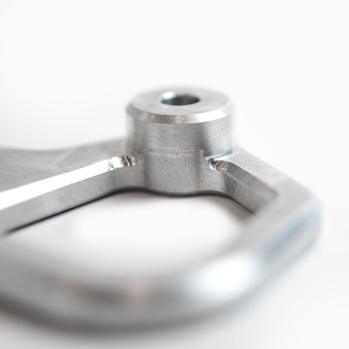 NX650 Luggage Anchor (RD08)