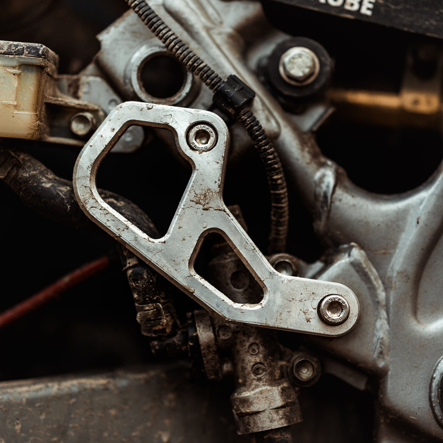 NX650 Luggage Anchor (RD08)